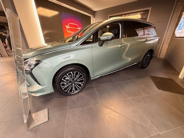 Forthing U-Tour 1.5 TURBO PHEV