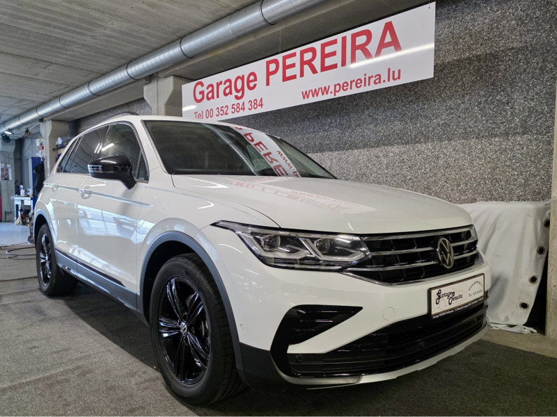 Volkswagen Tiguan 1.5 TSI 150 URBAN SPORT VIRTUAL HEAD UP HARMAN KARDON CUIR NAVIC 1 HAND