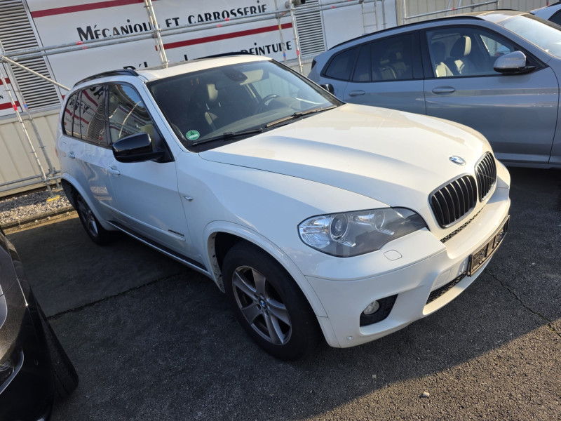 BMW X5 30D XDRIVE M SPORT PAKET SOFTCLOSE HEAD UP PANO CUIR NAVI