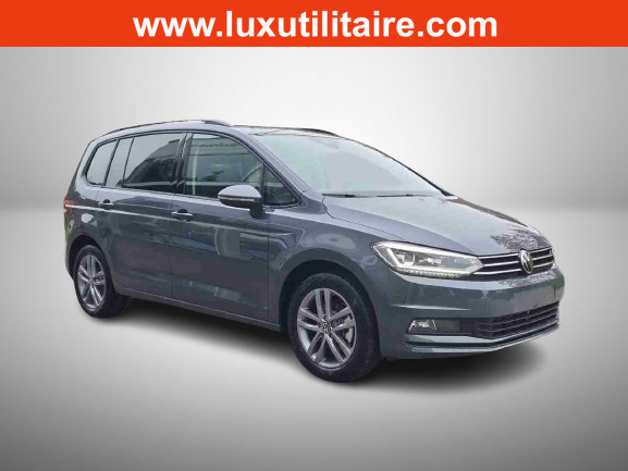 Volkswagen Touran 1.5 TSI 150 DSG Confortline 7 places