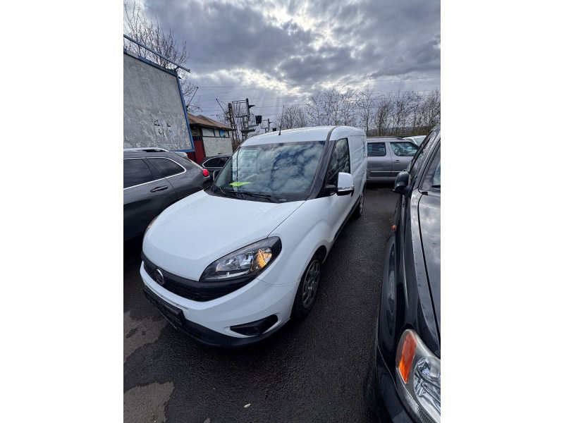 Fiat Doblo Doblò SX Kasten/ 3 x Sitzer / 70 KW