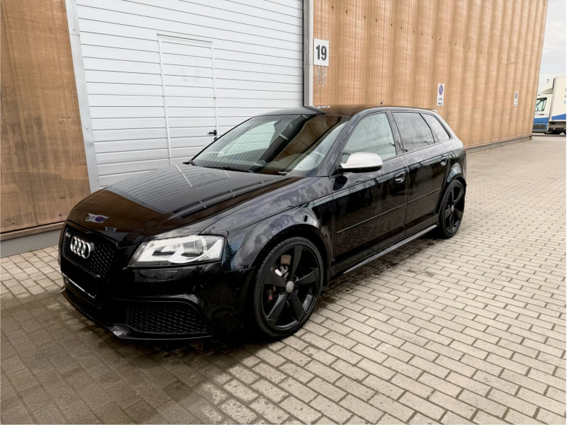 Audi RS3 2.5T 340 Quattro S-Tronic