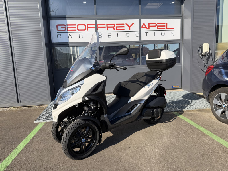 Piaggio MP3 300 HPE