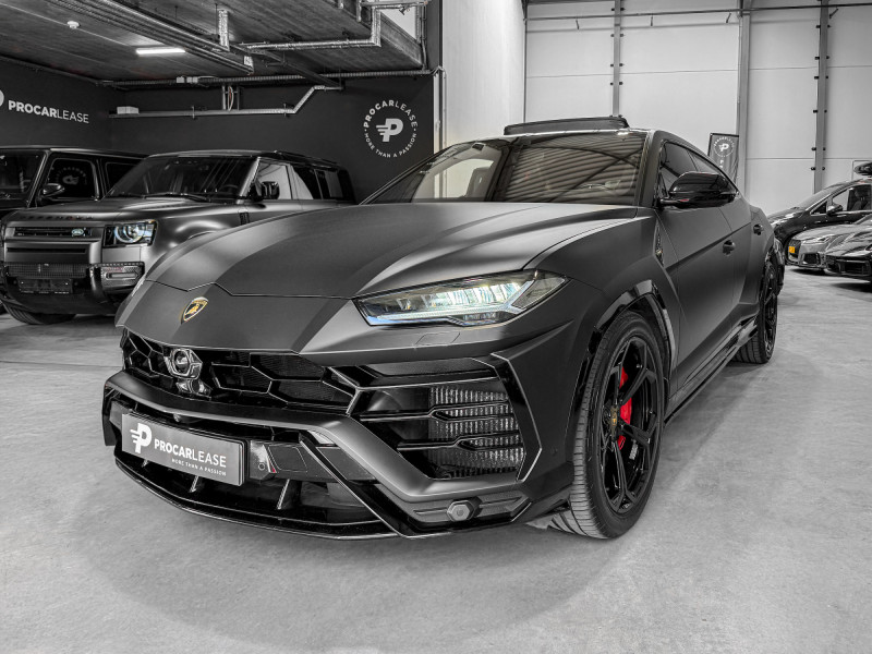 Lamborghini Urus 4.0 V8 Auto./PANO/22/360°/HUD/CARBON/VOLL