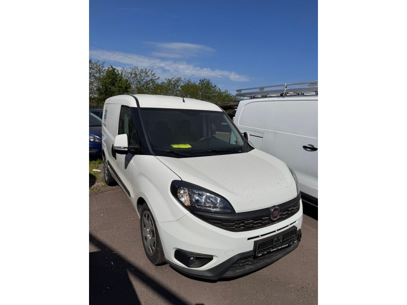 Fiat Doblo SX Kasten/ 3 x Sitzer / 70 KW