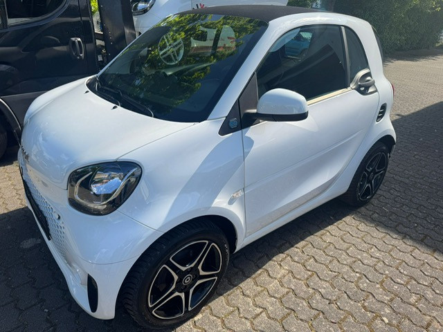Smart Fortwo SMART FORTWO EQ COUPE 22kw BLUETOOTH LED AUTOMATIK
