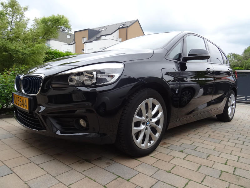 BMW 225 XE IPERFORMAN