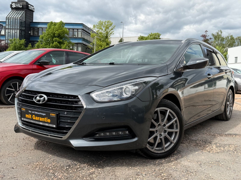 Hyundai i40 1.7 CRDi 85kW blue/Kamera/LED/NAVI/AHK/
