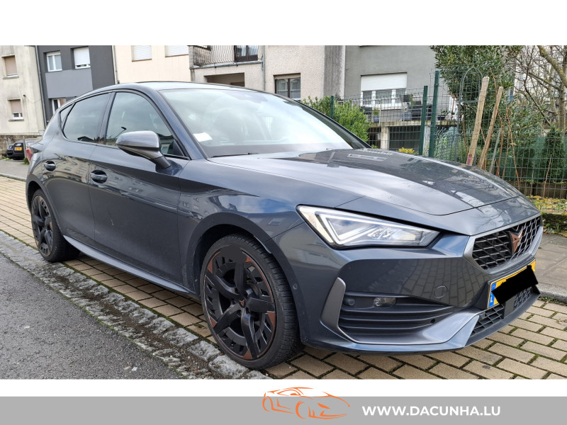 Cupra Leon e-Hybrid 245 DSG, CAMERA, ACC, NAVI, CARPLAY, MirrorLink, DIGITAL COCKPIT, LED,
