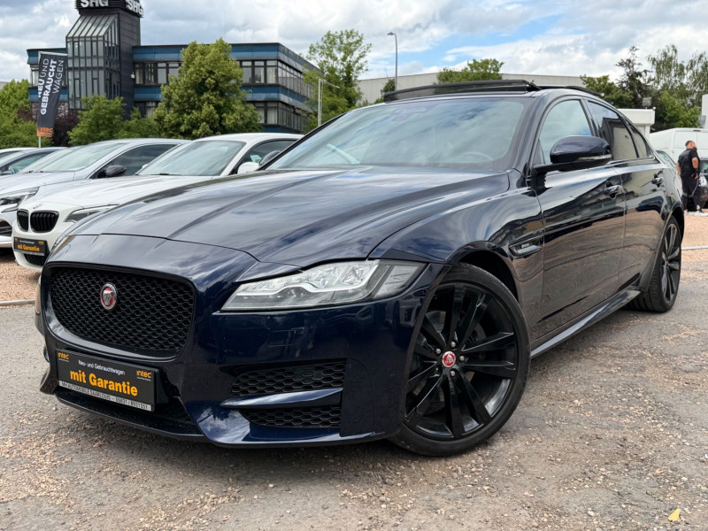 Jaguar XF R-Sport AWD 2.0 177 KW/1.Hand/Pano/Leder/Voll