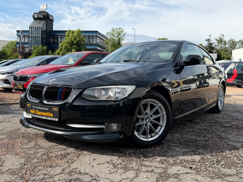 BMW 318 318i Coupe / SCHECKHEFT/