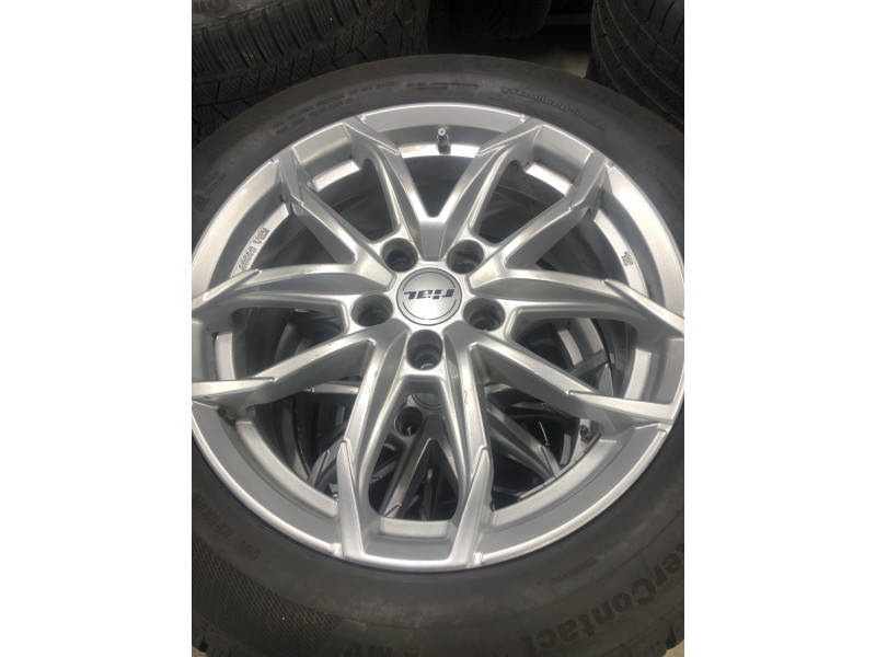 Jantes alu + Pneus hiver 17