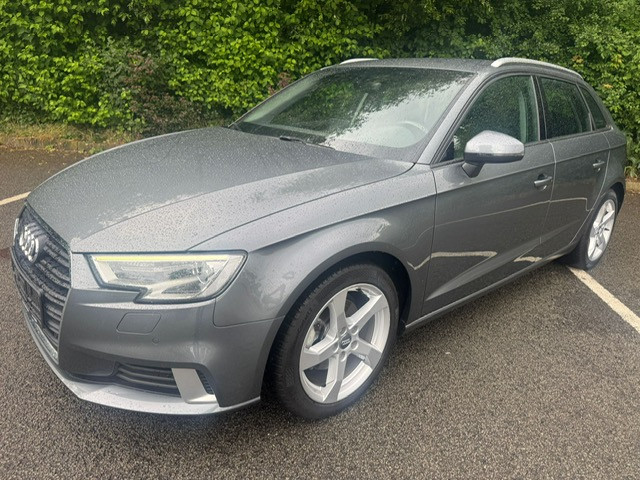 Audi A3 AUDI A3 30 TDI SPORT XENON NAVI BLUETOOTH LED