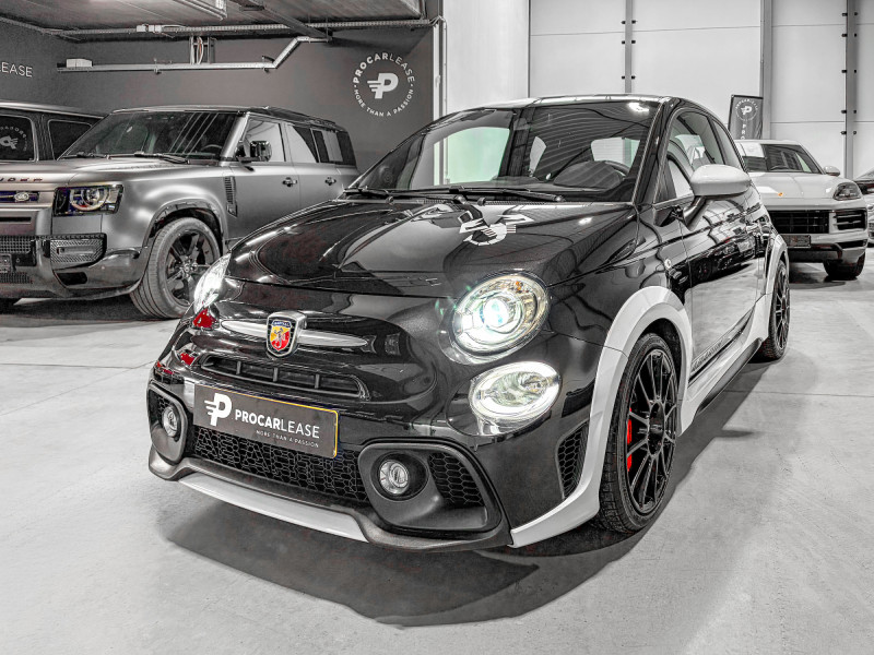 Abarth 695 695 70° ANNIVERSARIO /CARBON/ KONI/ BREMBO/ RECORD MONZAAPPLE CAR PLAY