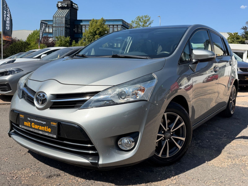 Toyota Verso Executive/Panoramdach/Kamera/