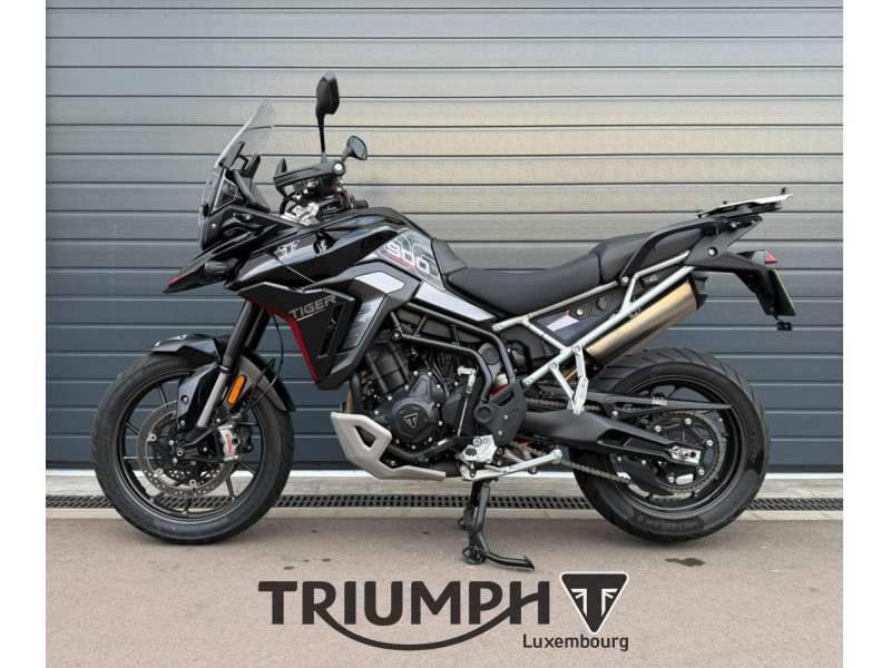Triumph Tiger 900