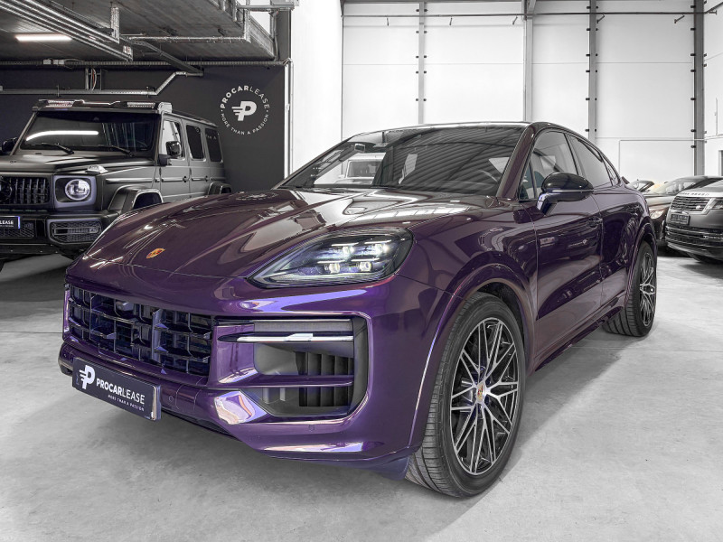 Porsche Cayenne Cayenne Coupe / PANORAMA / ACC / 360° / CHRONO/HUD/VOLL