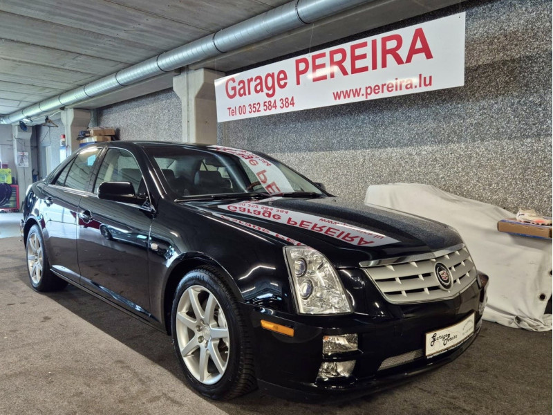 Cadillac STS 4.6 V8 HEAD UP BOSE CUIR NAVI EUROPA COC