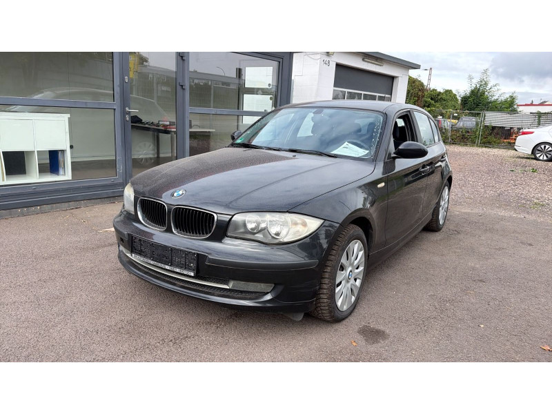 BMW 118 d Limousine / 5 x Türer / Klimaautomatik /
