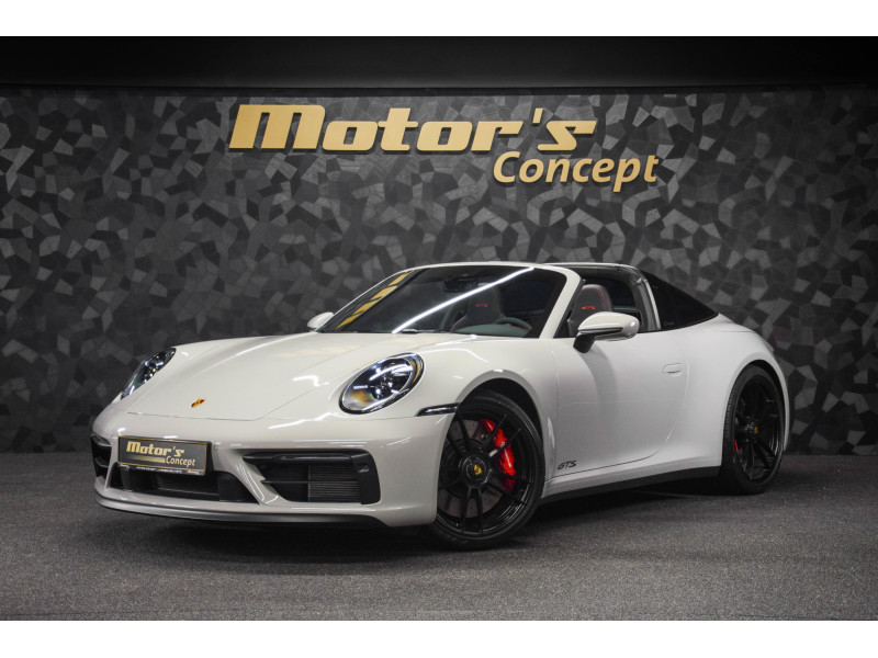 Porsche 992 .1 Targa 4 GTS PDK