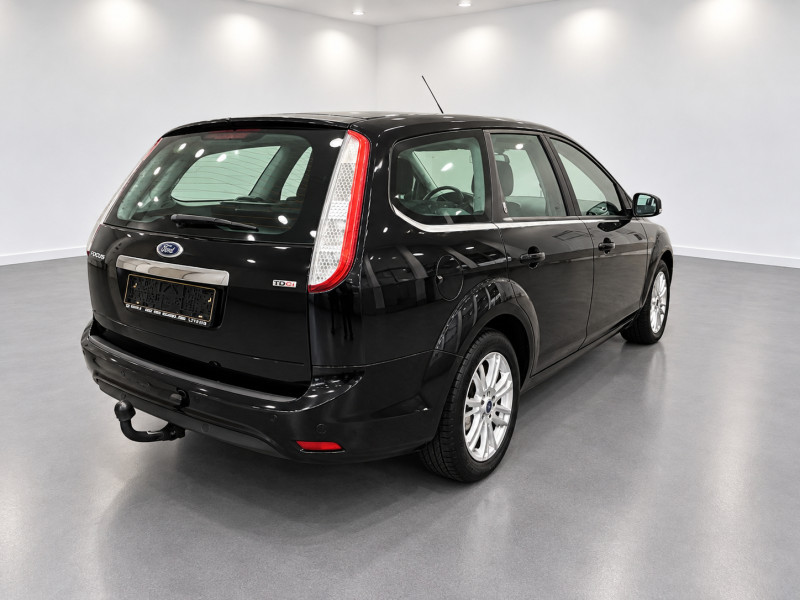 Ford Focus 1.8 TDCi 115 Turnier Ghia