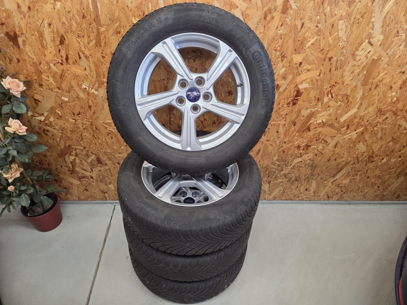 Jantes alu + Pneus hiver 16