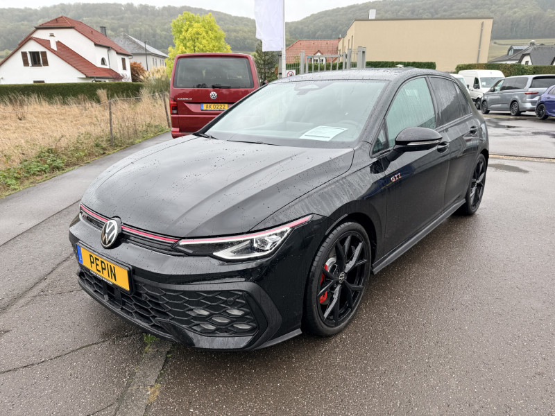 Volkswagen Golf GTI