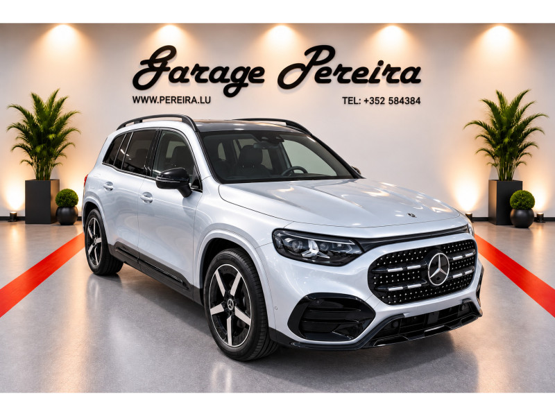 Mercedes-Benz GLB 200 AMG LINE AHK PANO CUIR NAVI 1 HAND