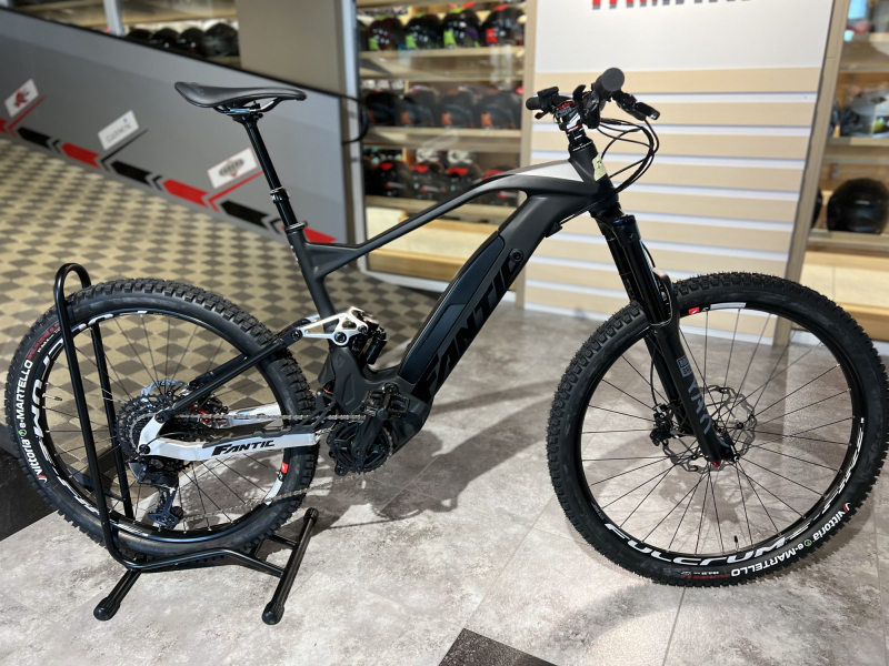 Fantic XMF 1.7 L CARBON SPORT 720Wh, 29''-27,5'', freins 4 pistons, 90 Nm