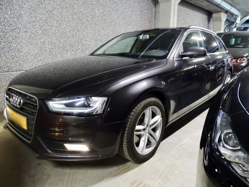 Audi A4 2.0 TDI AVANT AMBITION LUXE CUIR NAVI