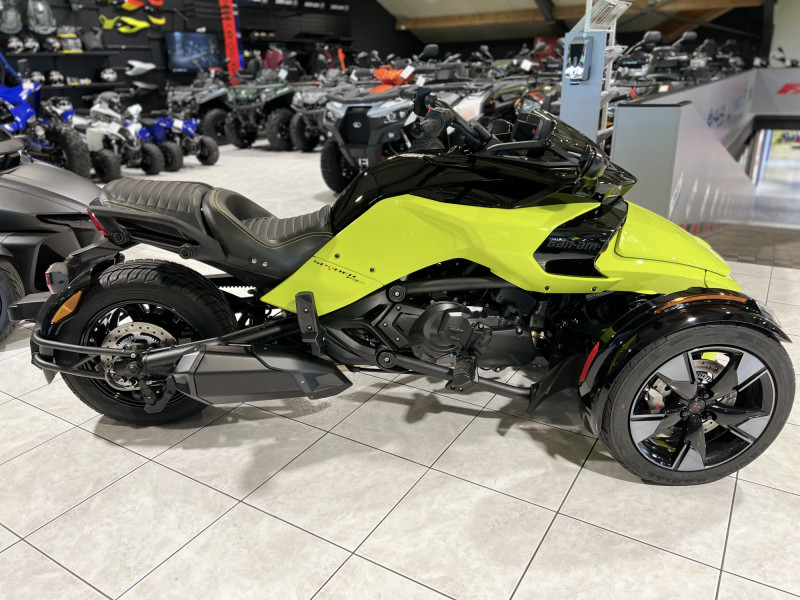 Can-Am Spyder F3-S 1330 ACE MY23 VERT MANTA SPECIAL SERIES