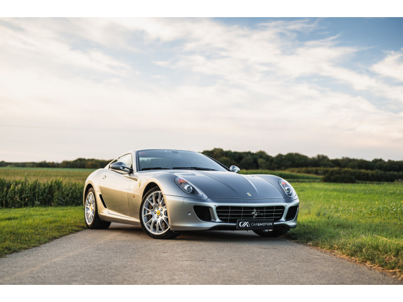 Ferrari 599 GTB 1 OWNER/1ST PAINT/CARBON/TRAVEL SET