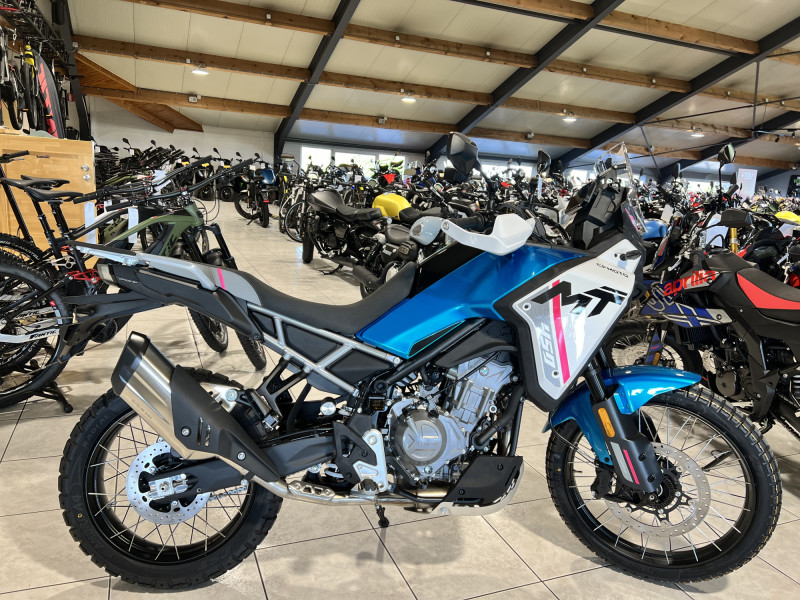 CF Moto 450 MT 