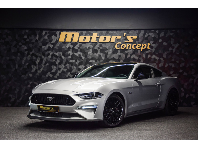 Ford Mustang GT Fastback Coupé
