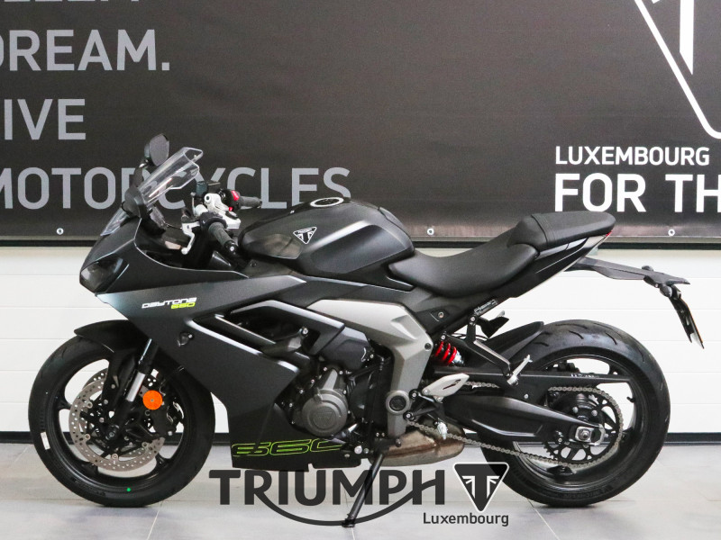 Triumph Daytona 660