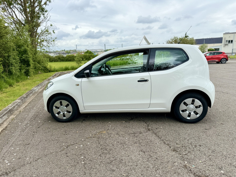 Volkswagen up! 1.0 60CH 3P **ETAT SHOWROOM - OFFRE À SAISIR**