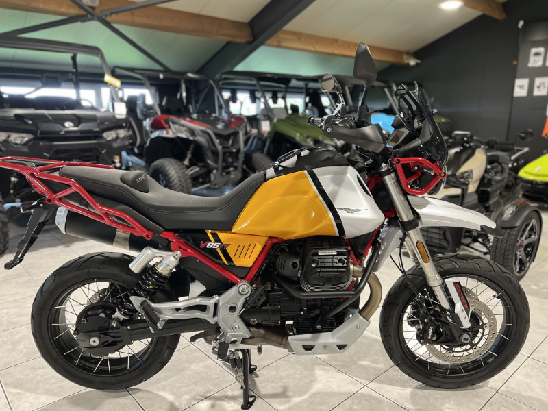 Moto Guzzi V 85 TT Evocative Jaune