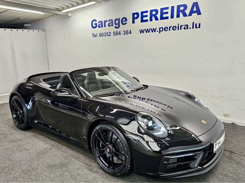 Porsche 992 CARRERA 4 GTS Cabrio PACK CHRONO BOSE CUIR NAVI 1 HAND