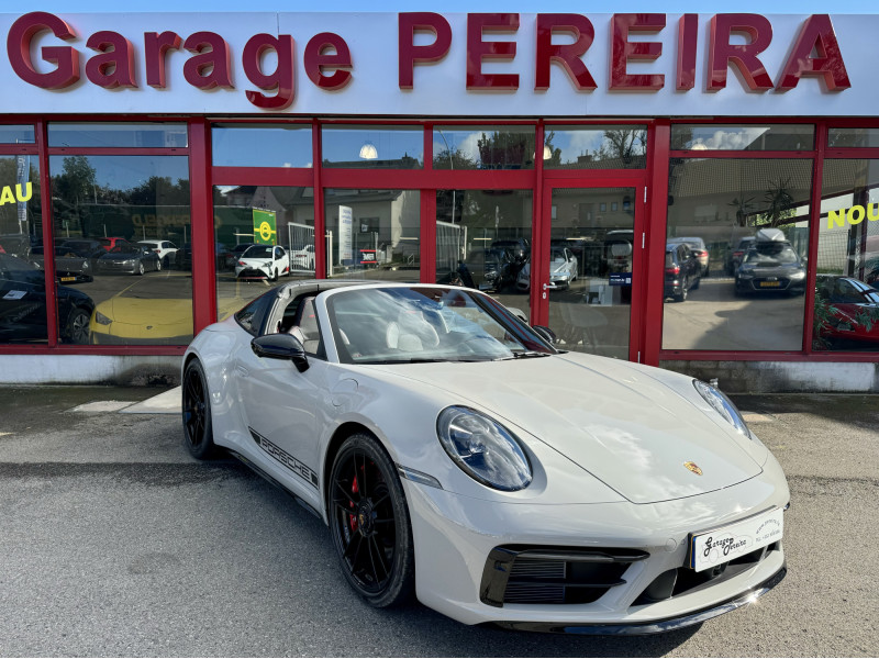 Porsche 992 TARGA 4 GTS LIFT BOSE PACK CHRONO CUIR NAVI 1 HAND