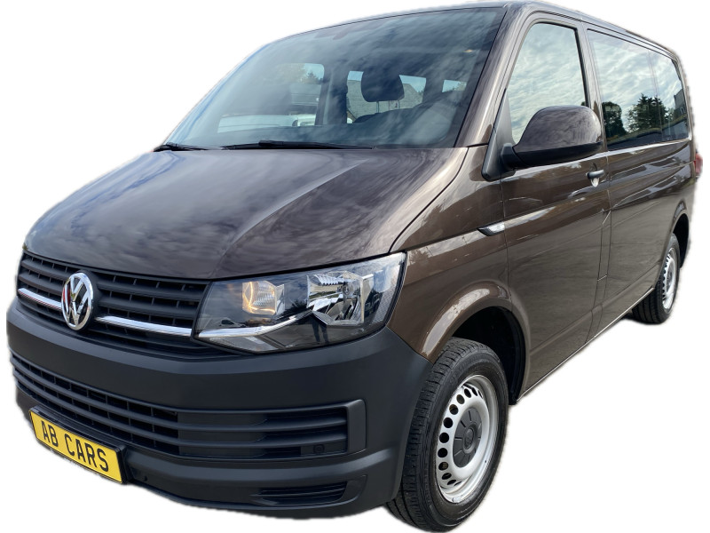 Volkswagen T6 Transporter 2.0 tdi 150 DSG7 8 Places Navi