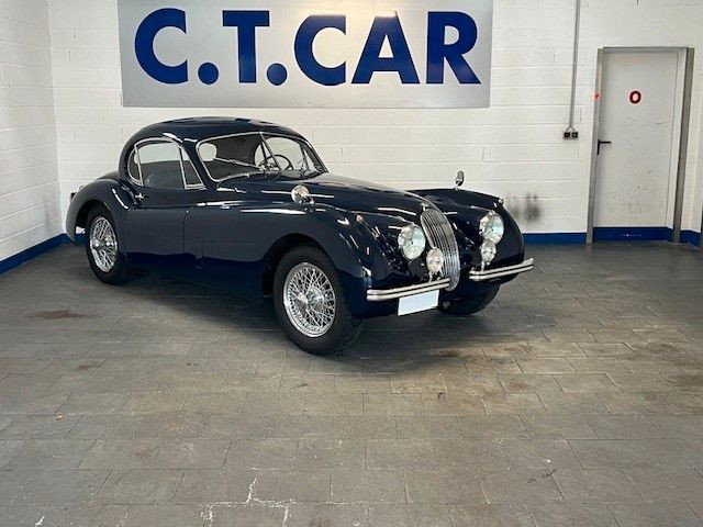 Jaguar XK 120 FHC - TOP