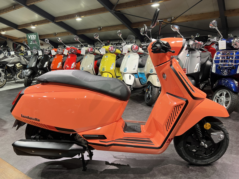Lambretta X-125 