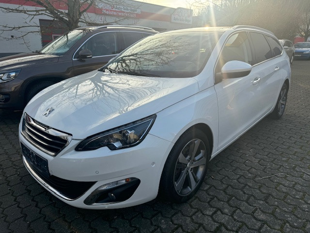 Peugeot 308 PEUGEOT 308 SW ALLURE PANORAMA KAMERA ALCANTARA NAVI AUTOMATIK LED