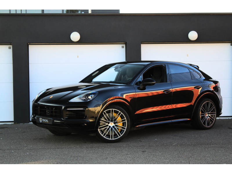 Porsche Cayenne Coupé E-Hybrid Platinium MY23 | LLD 1790e/Mois | 33k Options