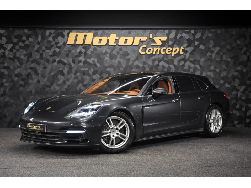 Porsche Panamera 4 Sport Turismo E-Hybrid