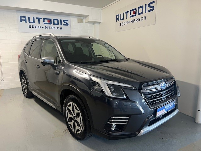 Subaru Forester 2.0 E-BOXER LUXURY 4X4 AUT