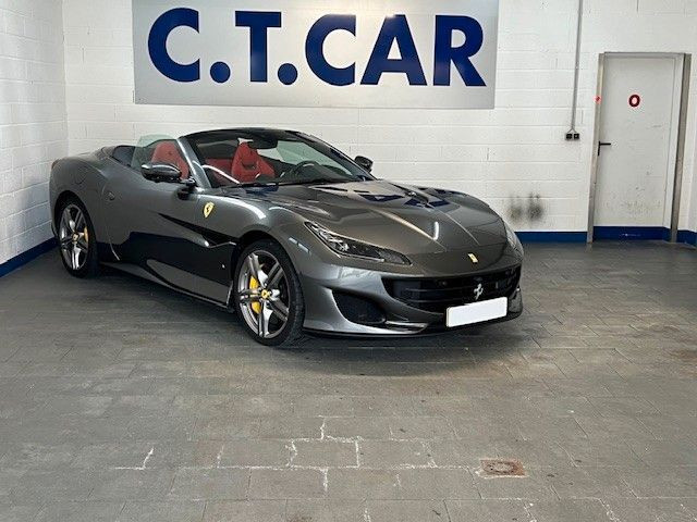 Ferrari Portofino 3.9 T V8 DCT -1Hand * Maintenance 7Jahre *