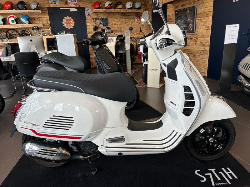 Vespa GTS 125 Super
