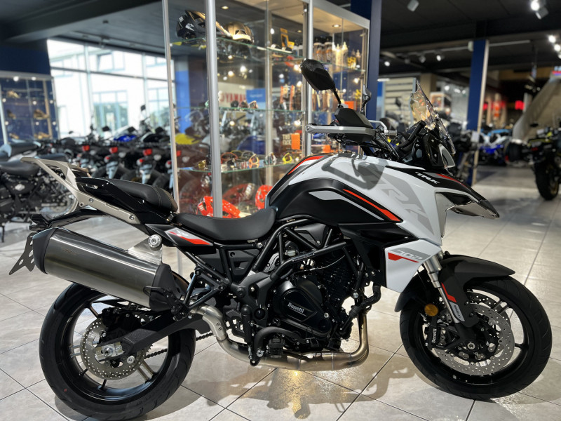 Benelli TRK 702 Pack valises +650€