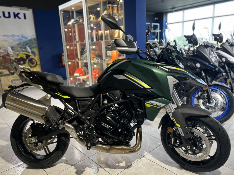Benelli TRK 702 Pack valises +650€
